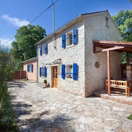 別荘 Holiday Casa Oliva ウマグ